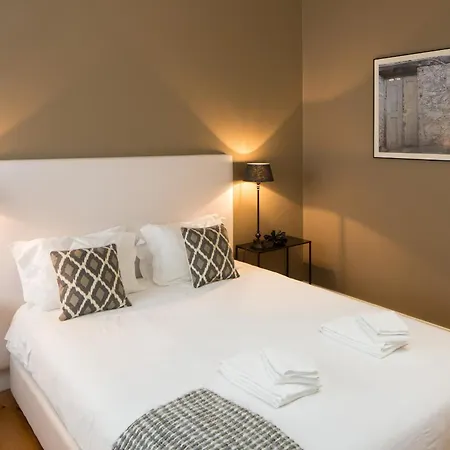 Apartamento Stylish Centre In Cais Do Sodre, Lisbon, Near Nightlife & Metro, 1b - Ttl281
