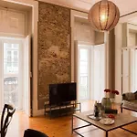 Stylish Centre In Cais Do Sodre, Lisbon, Near Nightlife & Metro, 1b - Ttl281 Апартаменты