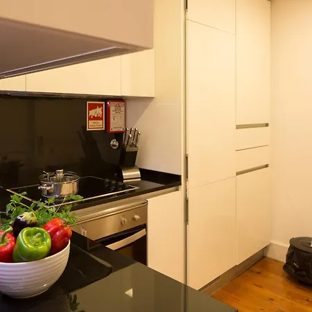 No Cais Do Sodré, Zona Com Muita Vida Noturna, Ttlsp55 1b Appartement