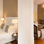 Apartment Stylish City Centre Apartment In Cais Do Sodre, Lisbon, Near Nightlife & Metro, 1B - Ttl281