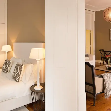 Apartman Stylish Centre In Cais Do Sodre, Lisbon, Near Nightlife & Metro, 1b - Ttl281