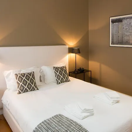 Apartman Stylish Centre In Cais Do Sodre, Lisbon, Near Nightlife & Metro, 1b - Ttl281